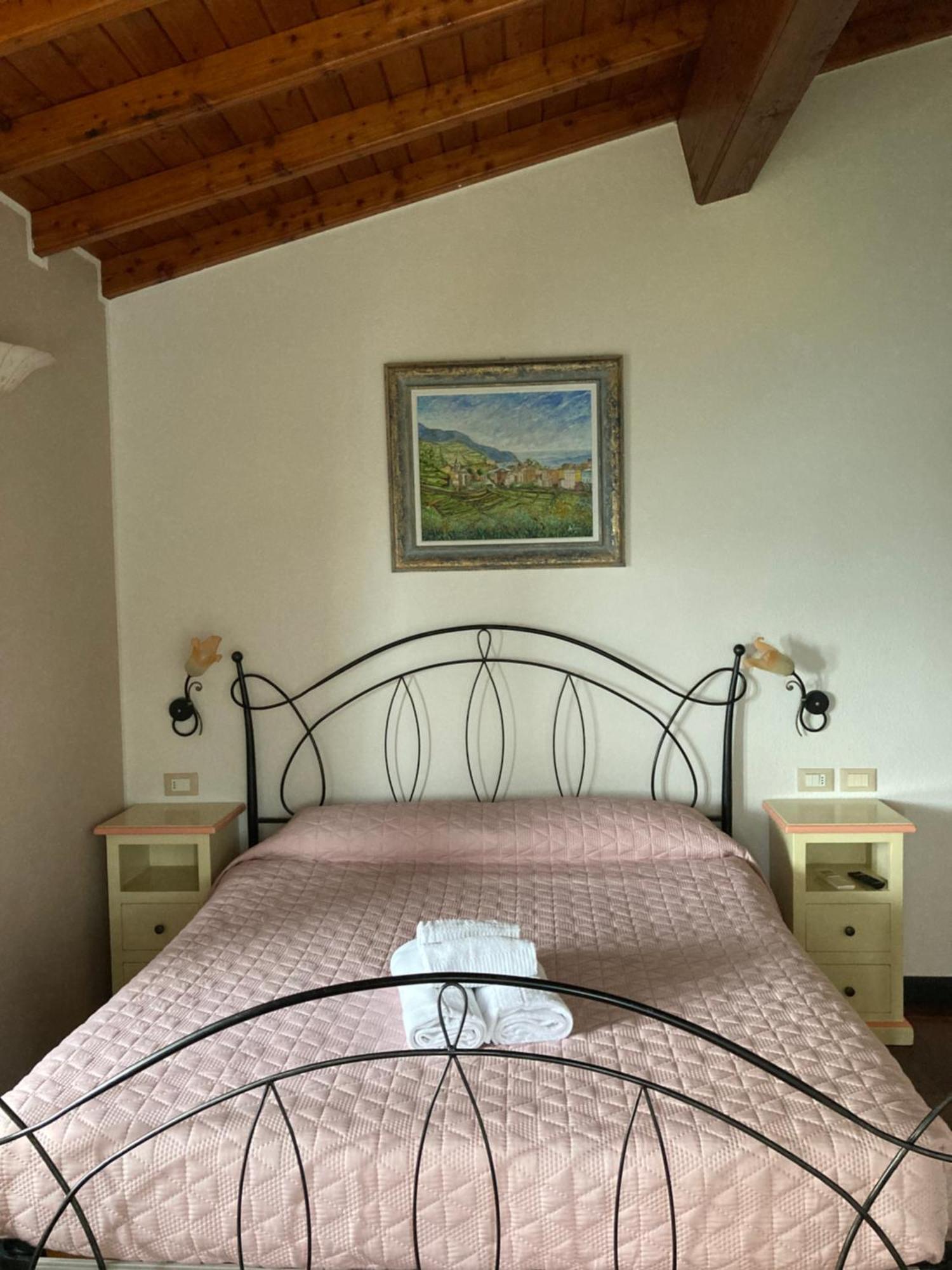 Casa Valeria Vernazza Luaran gambar